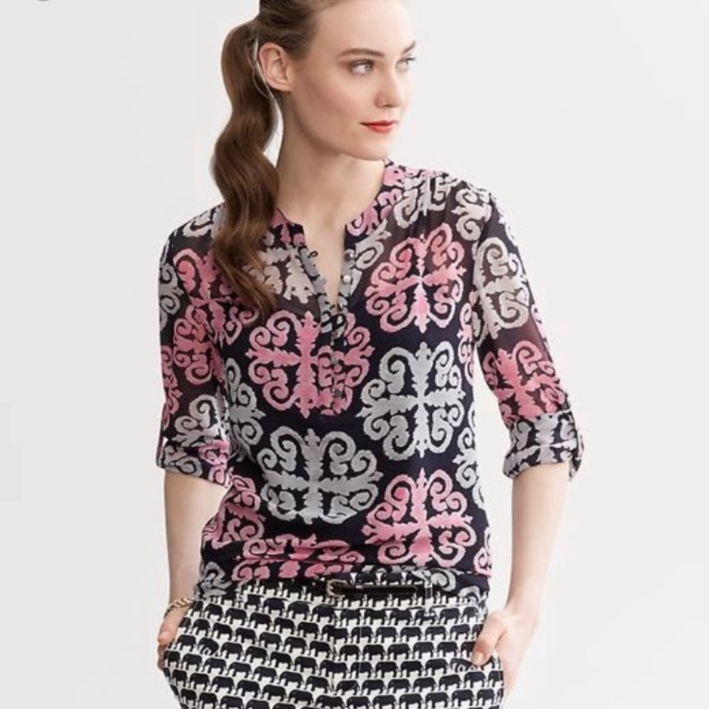 Banana Republic Milly Sheer Print Blouse Size 2 Pink 3/4 Sleeve Office Fall Top